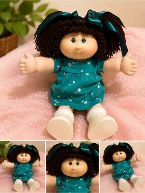 Meet Emily Jane! 25th Anniversary Cabbage Patch Kid